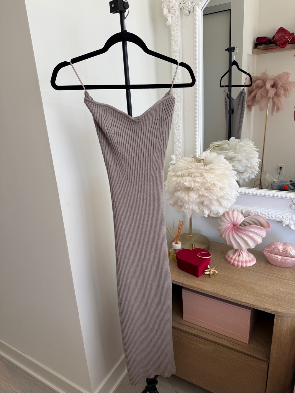Zara Knit Bodycon Midi Dress in Taupe - Picture 3 of 11